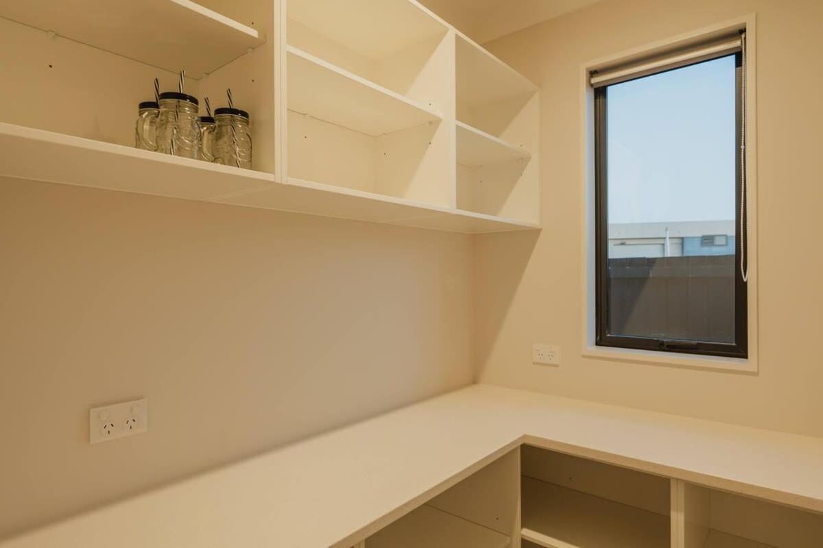 Elegant 3Br Home On Mustang Avenue Christchurch Ngoại thất bức ảnh